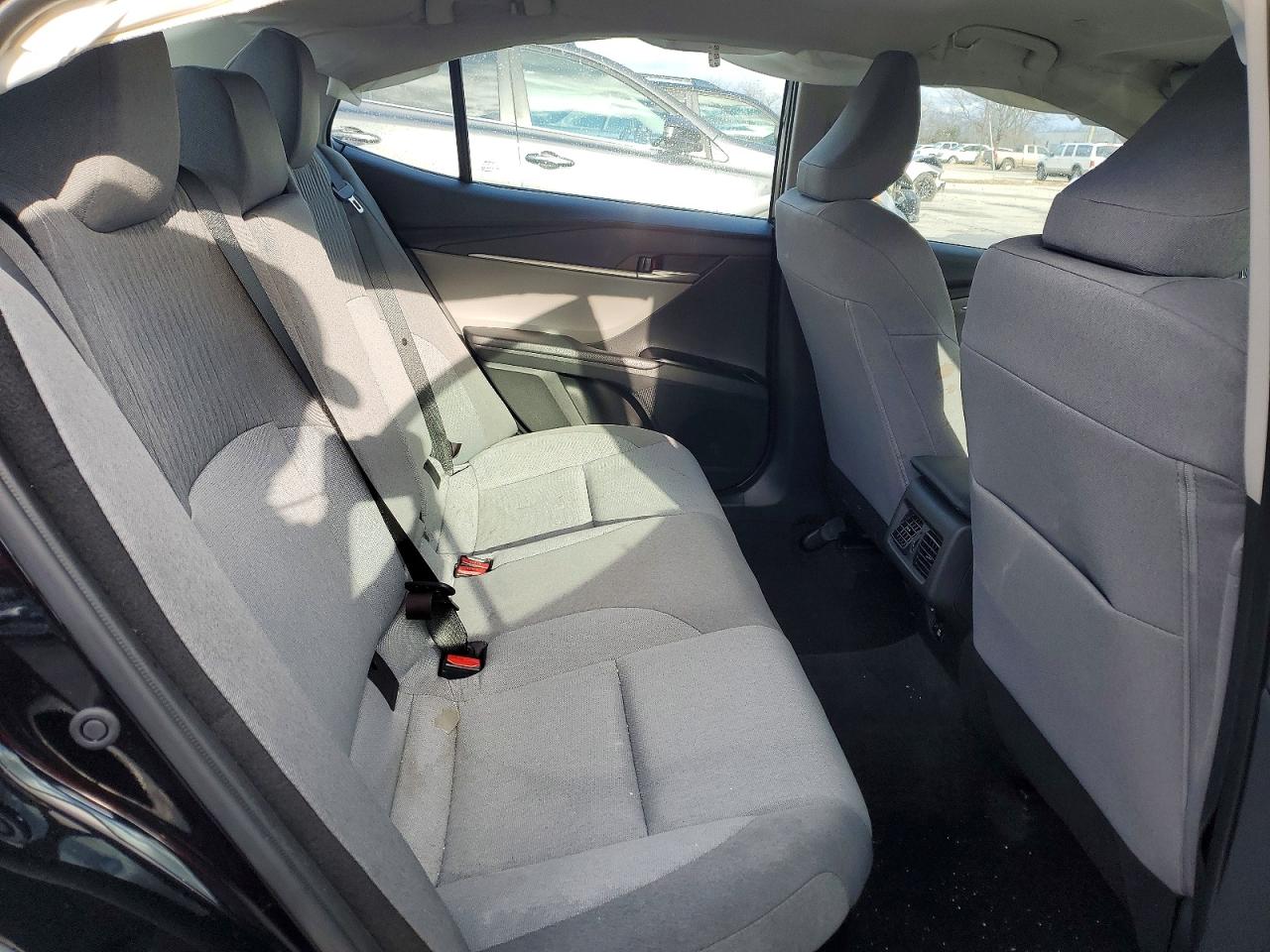 2025 TOYOTA CAMRY photo 10