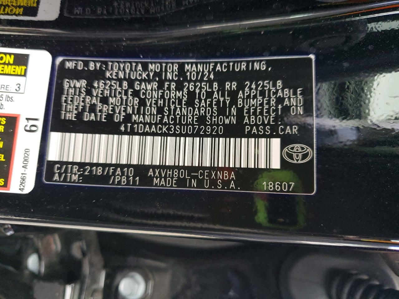 2025 TOYOTA CAMRY photo 13