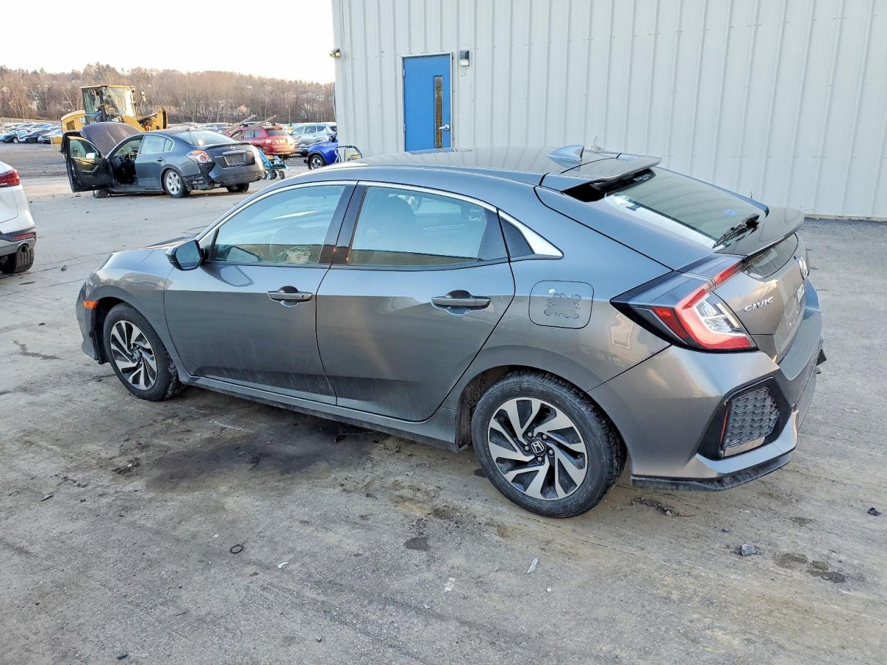 2017 HONDA CIVIC LX photo 2