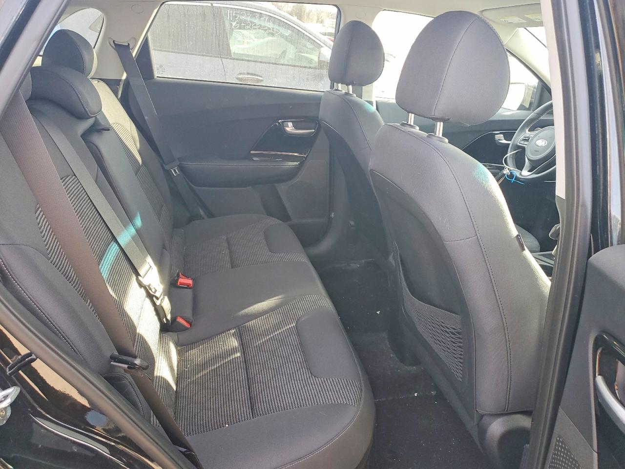 2021 KIA NIRO LX photo 11