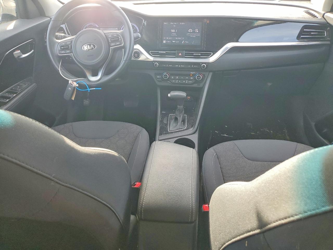 2021 KIA NIRO LX photo 8