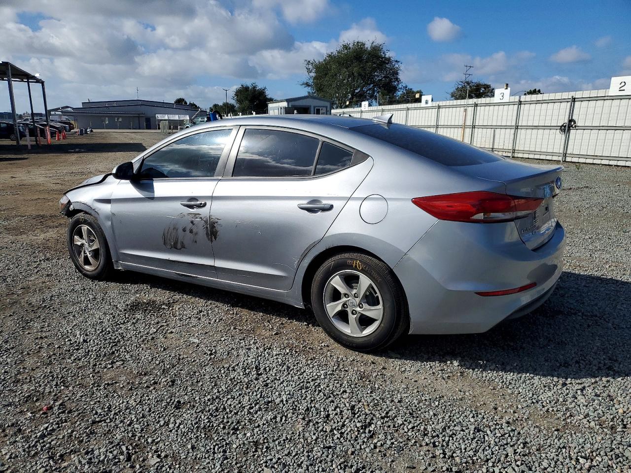 2017 HYUNDAI ELANTRA SE photo 3
