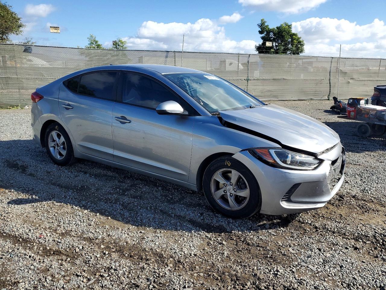 2017 HYUNDAI ELANTRA SE photo 7