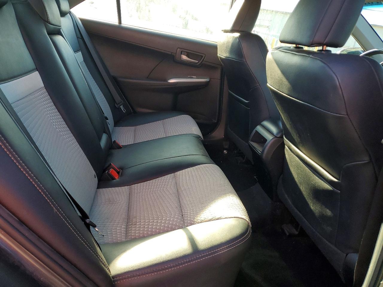 2012 TOYOTA CAMRY BASE photo 10