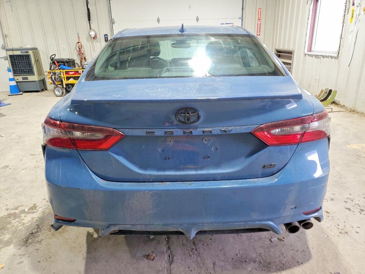 2023 TOYOTA CAMRY SE NIGHT SHADE photo 6