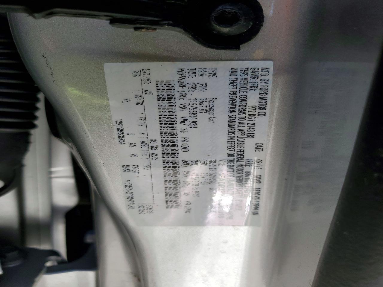 2015 FORD FOCUS SE photo 12
