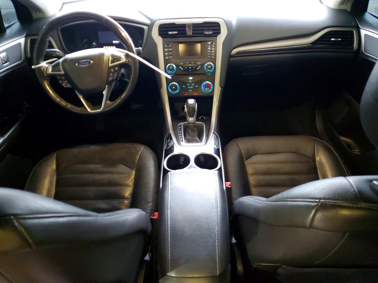 2014 FORD FUSION SE photo 8