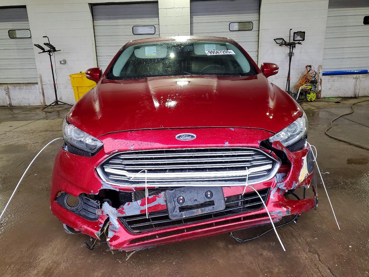 2014 FORD FUSION SE photo 5