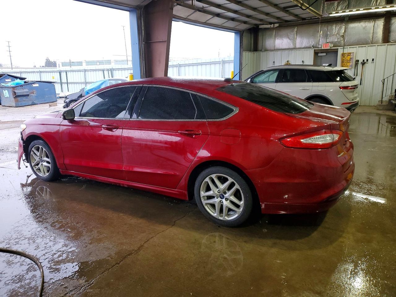 2014 FORD FUSION SE photo 2