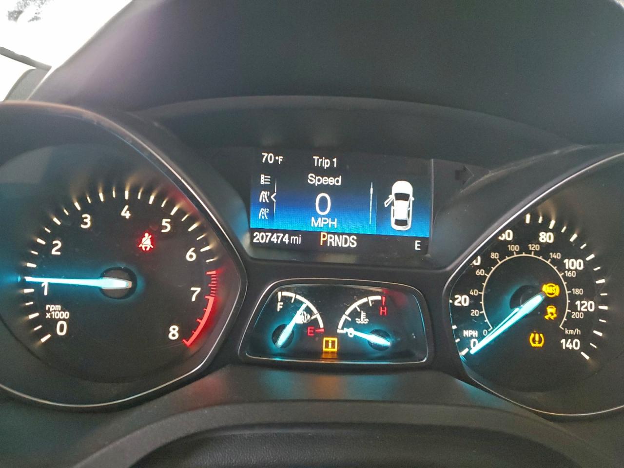 2017 FORD ESCAPE SE photo 9