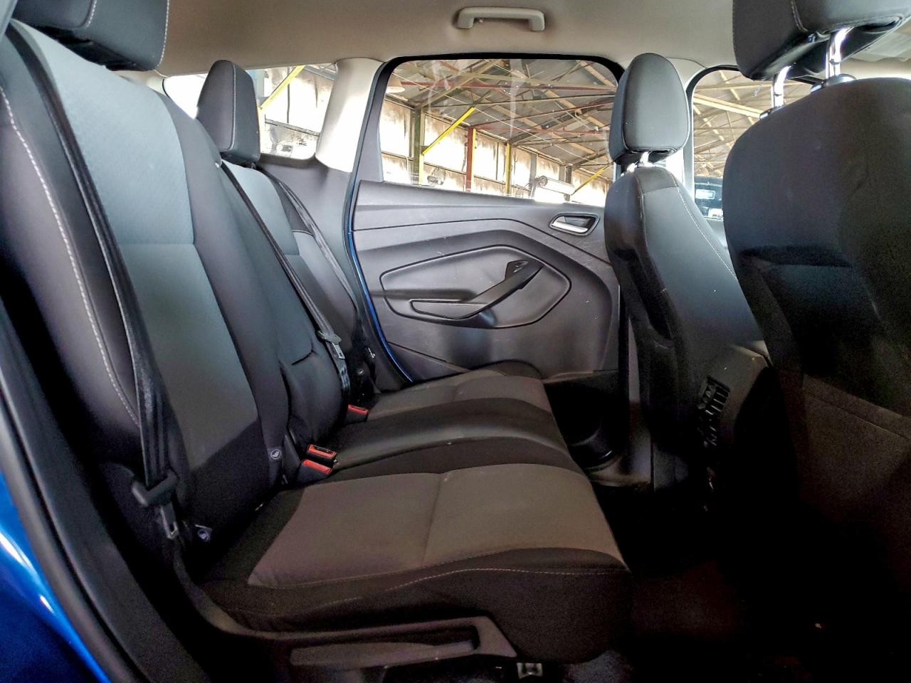 2017 FORD ESCAPE SE photo 10