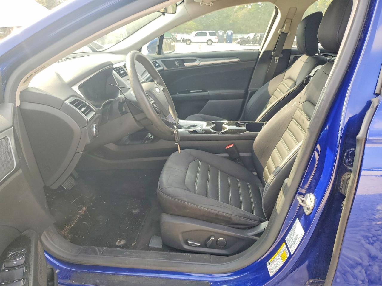 2014 FORD FUSION SE photo 7