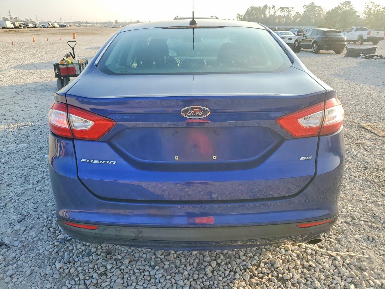 2014 FORD FUSION SE photo 6