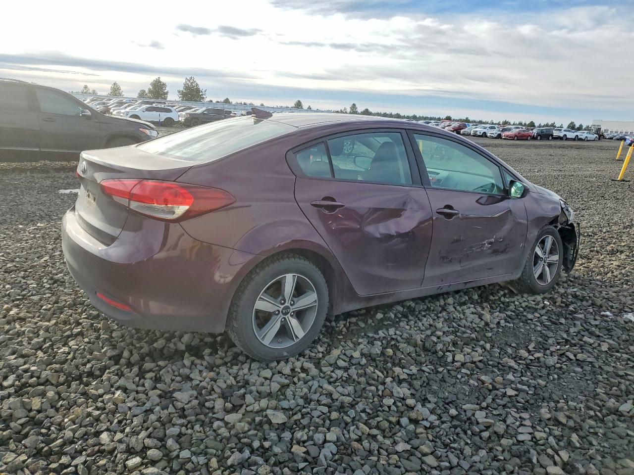 2018 KIA FORTE LX photo 3