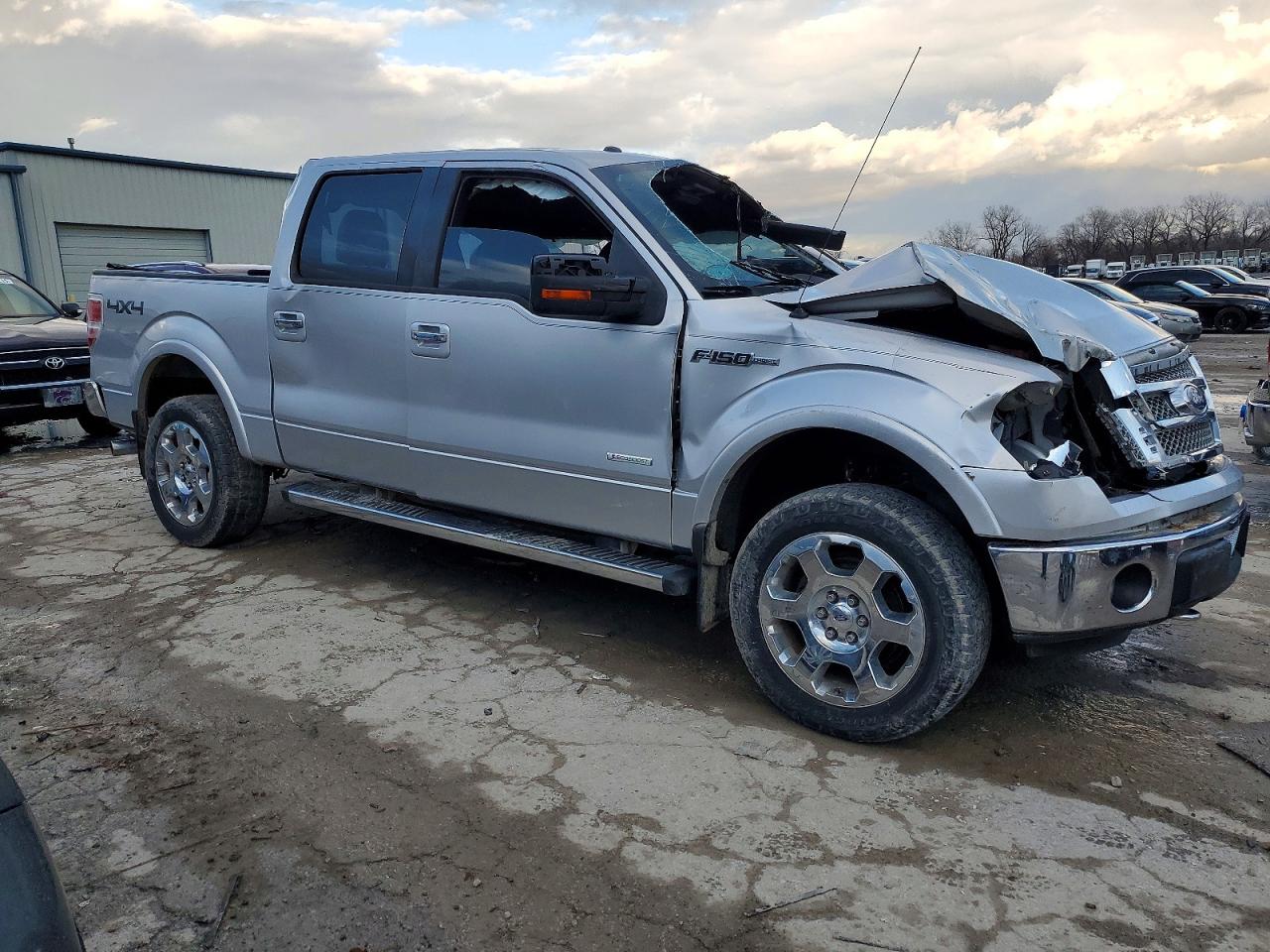 2011 FORD F150 SUPERCREW photo 4