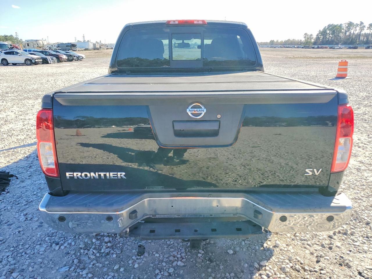 2019 NISSAN FRONTIER SV photo 6