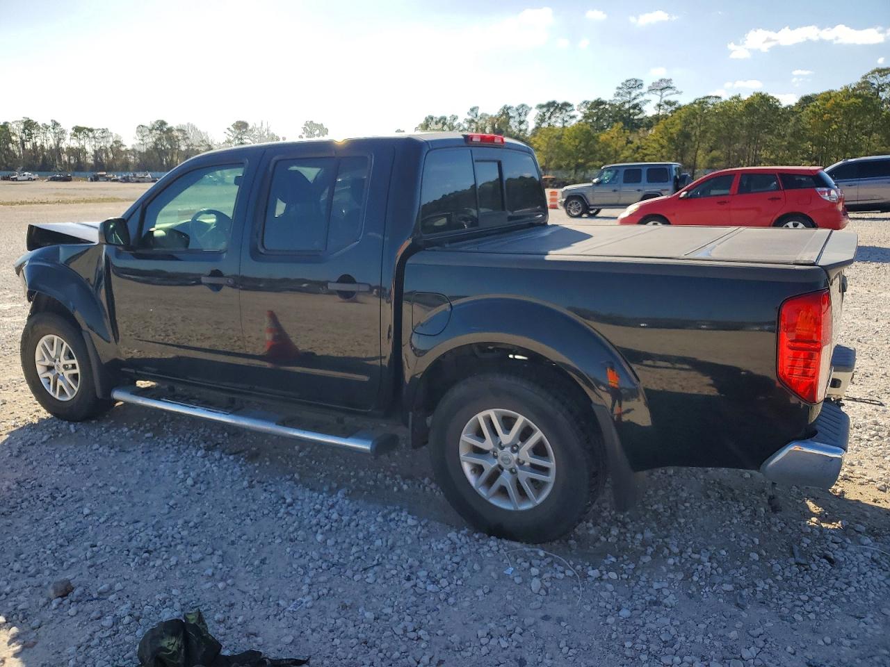 2019 NISSAN FRONTIER SV photo 2