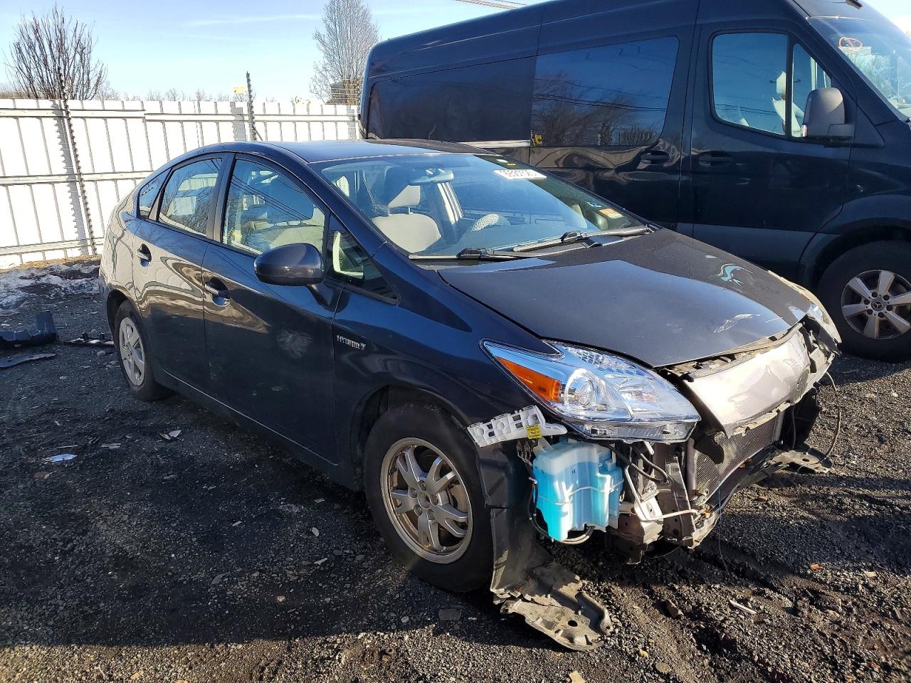 2011 TOYOTA PRIUS photo 4