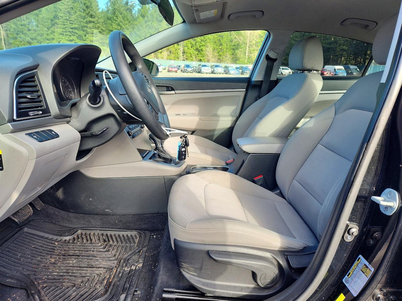 2018 HYUNDAI ELANTRA SE photo 7