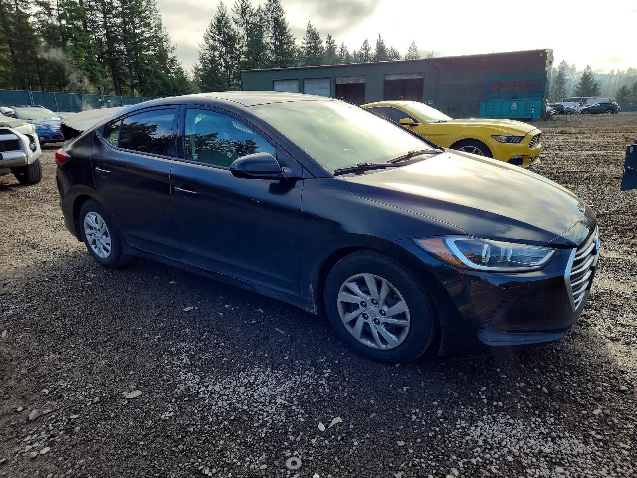 2018 HYUNDAI ELANTRA SE photo 4
