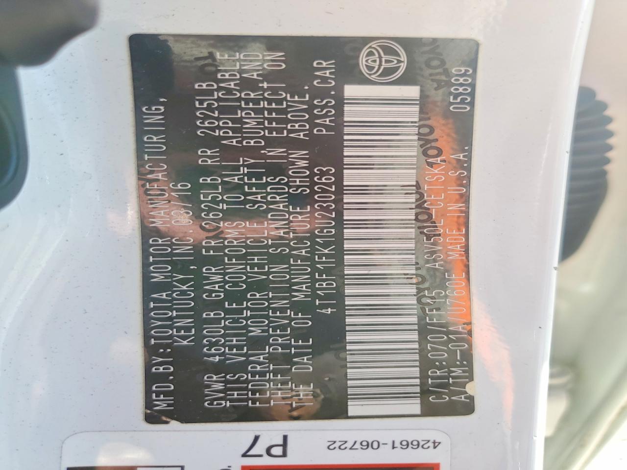 2016 TOYOTA CAMRY SE photo 12