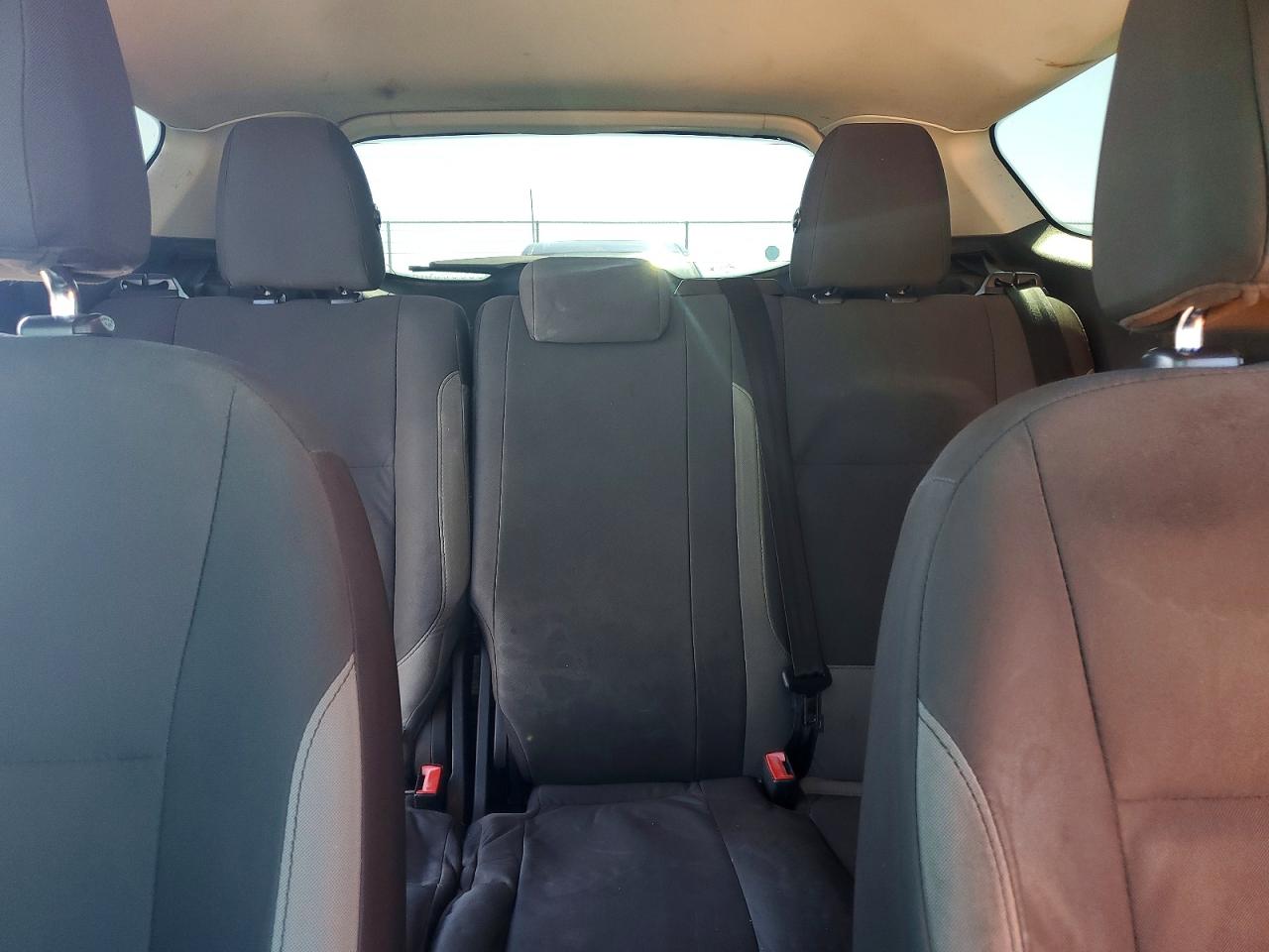 2013 FORD ESCAPE S photo 19