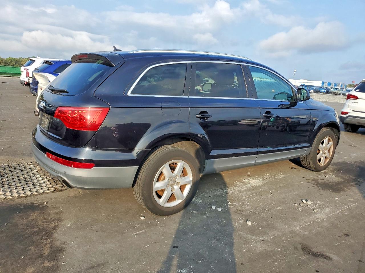 2011 AUDI Q7 PREMIUM PLUS photo 3