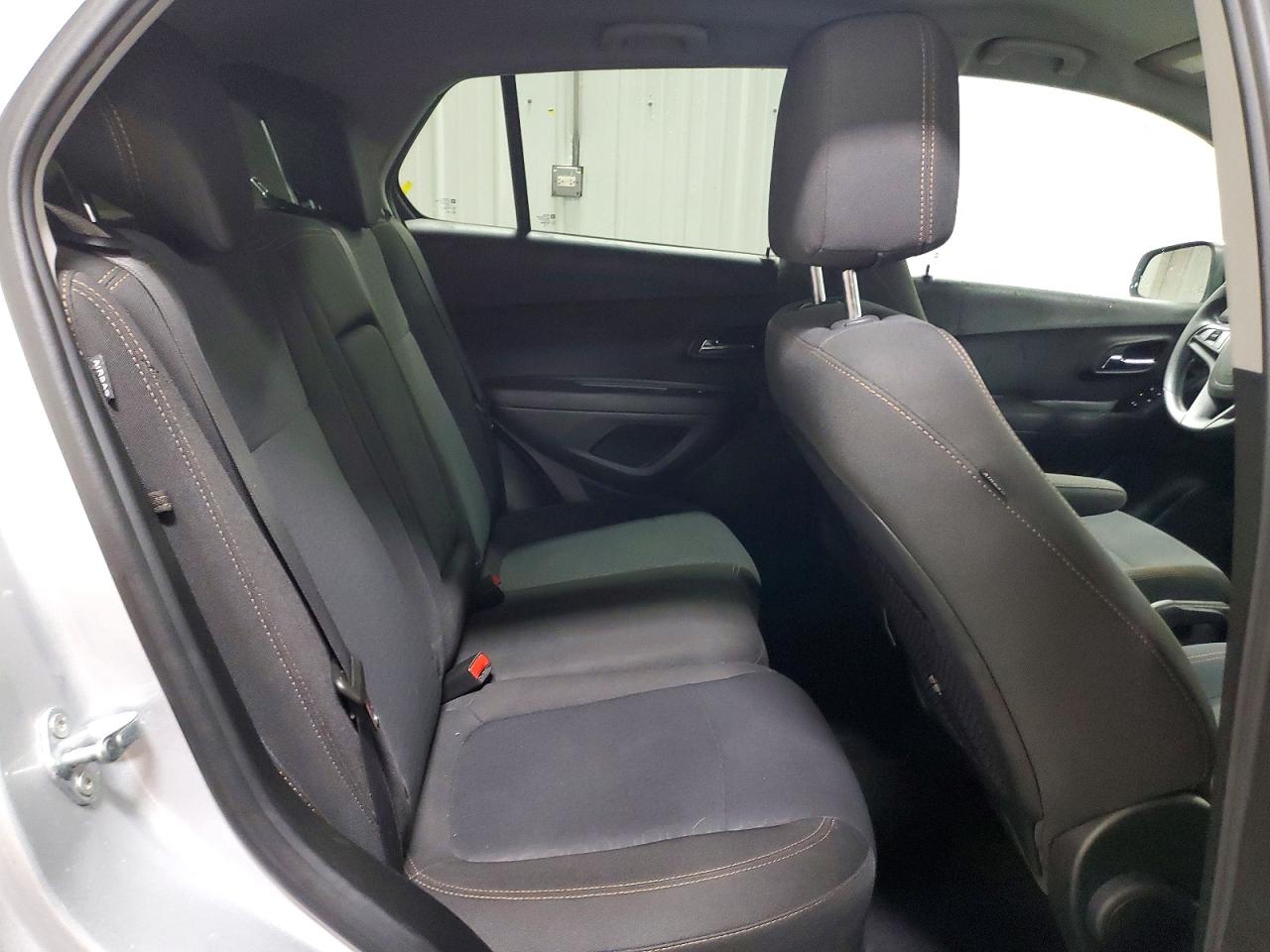 2019 CHEVROLET TRAX LS photo 10