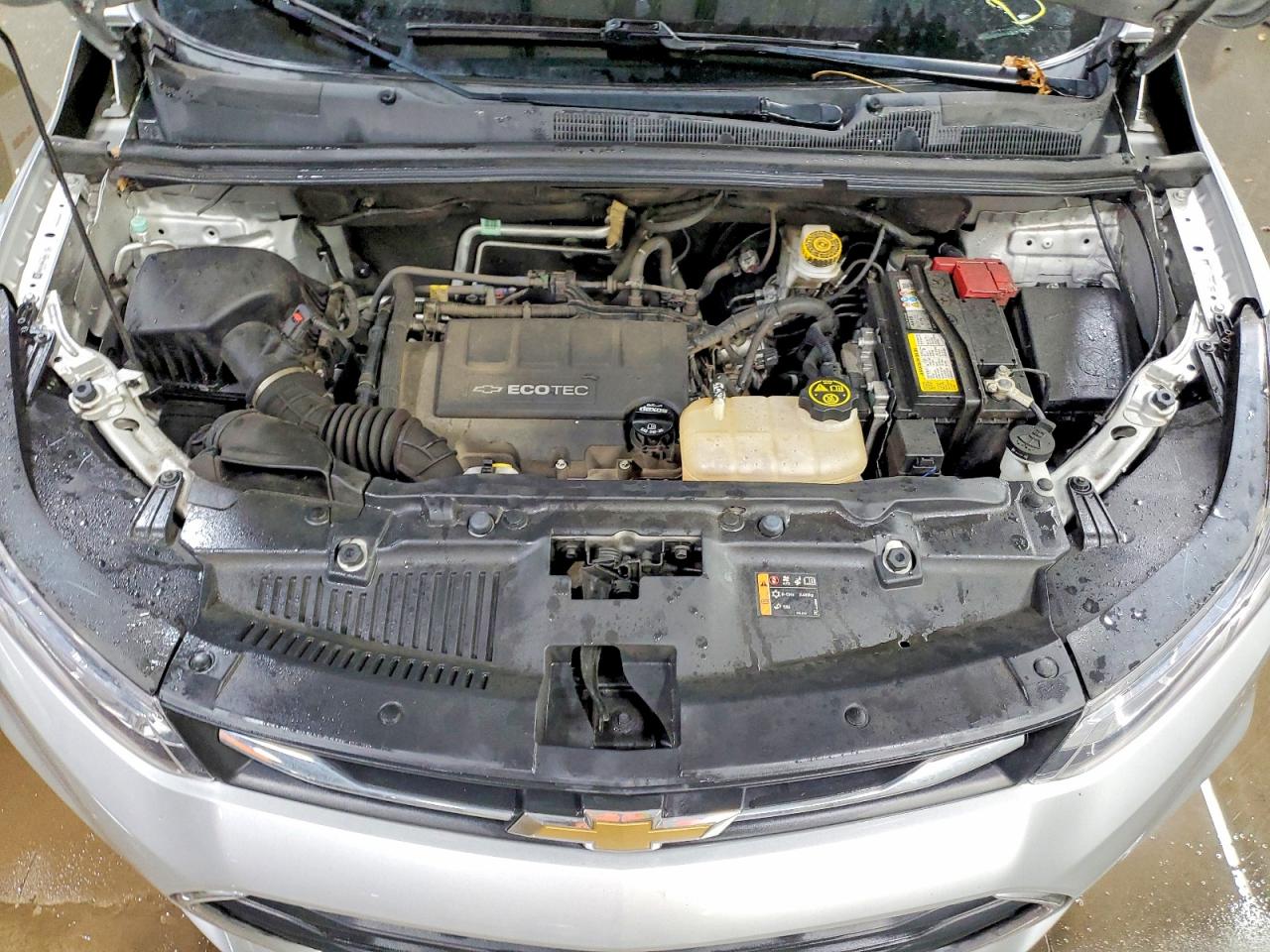 2019 CHEVROLET TRAX LS photo 11