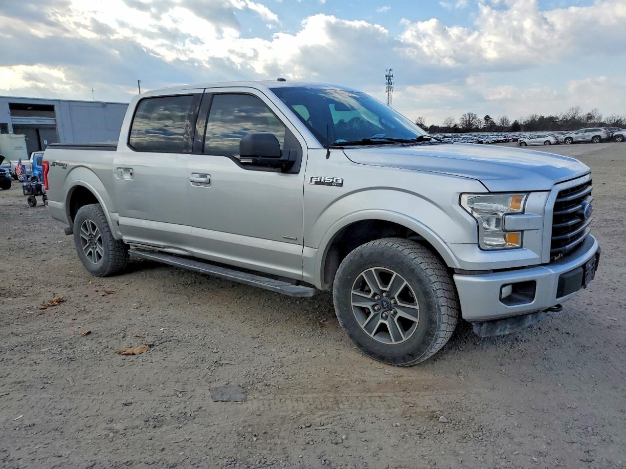 2016 FORD F150 SUPERCREW photo 4
