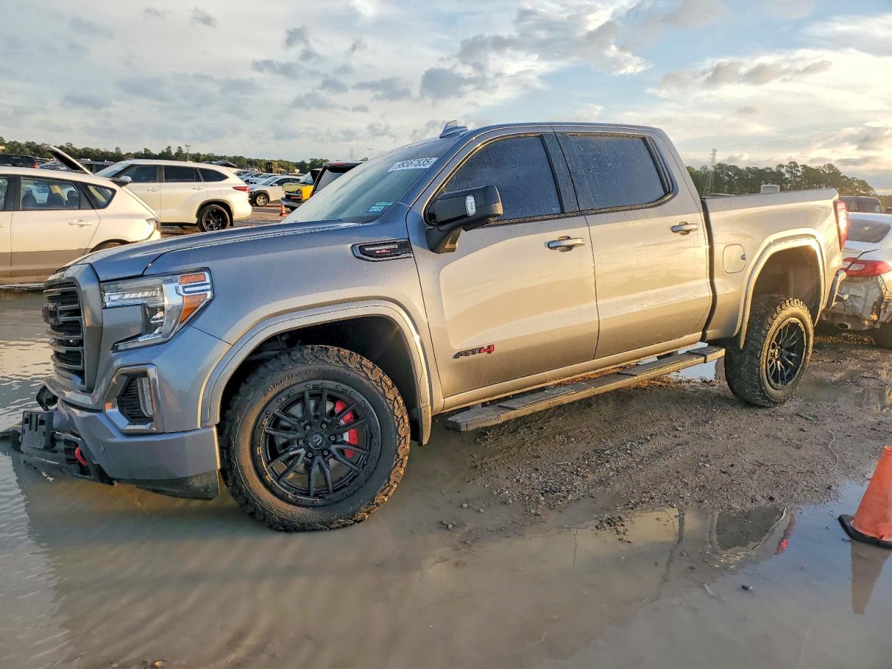 2020 GMC SIERRA