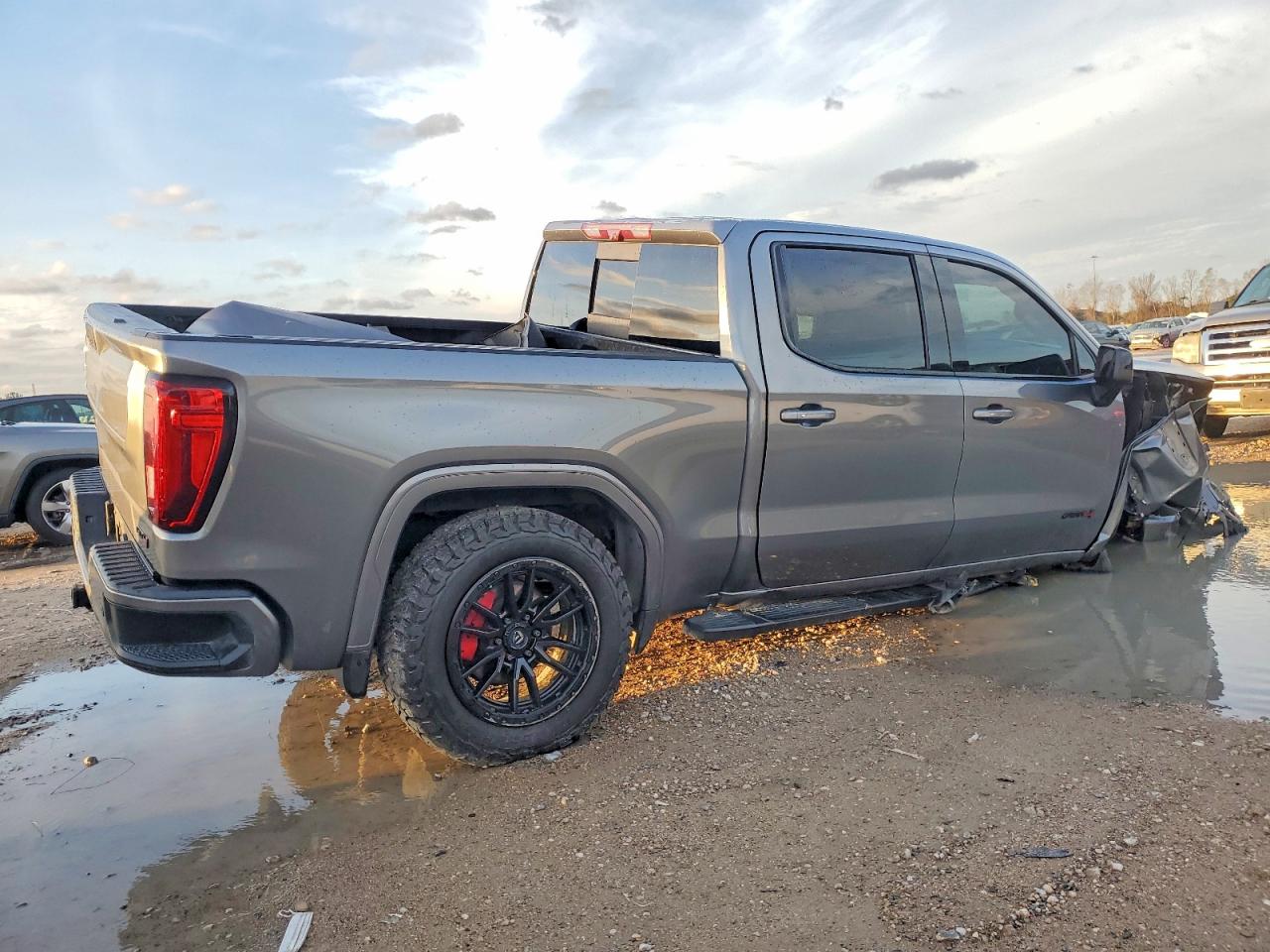 2020 GMC SIERRA K1500 AT4 photo 3