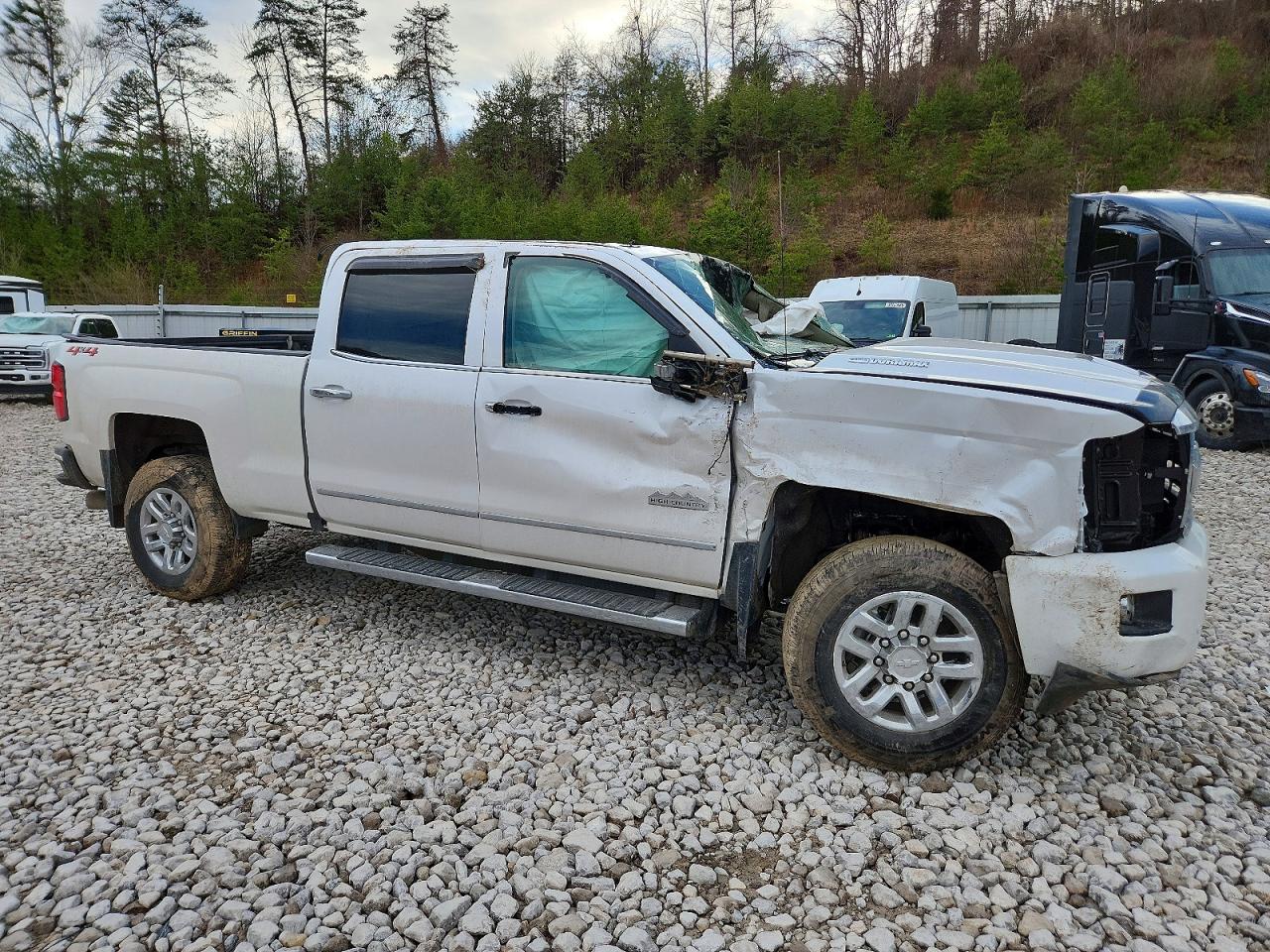 2019 CHEVROLET SILVERADO K3500 HIGH COUNTRY photo 4