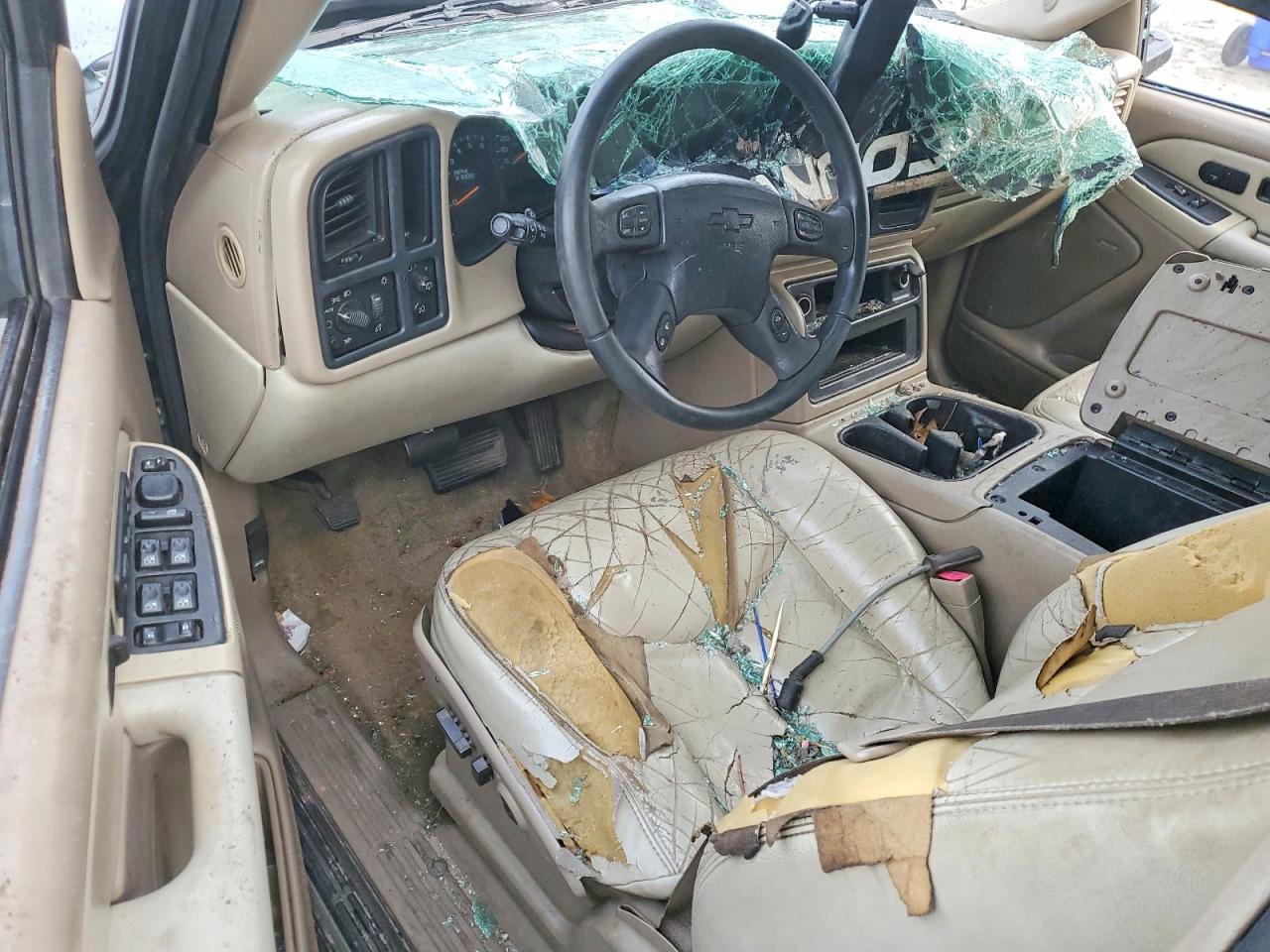 2003 CHEVROLET TAHOE C1500 photo 8