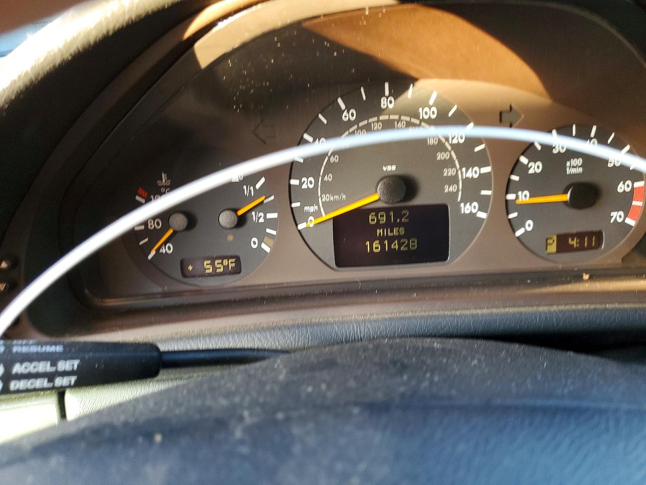 2002 MERCEDES-BENZ CLK 320 photo 9