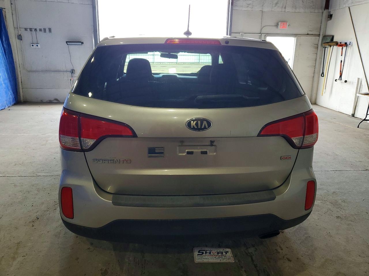 2015 KIA SORENTO LX photo 6