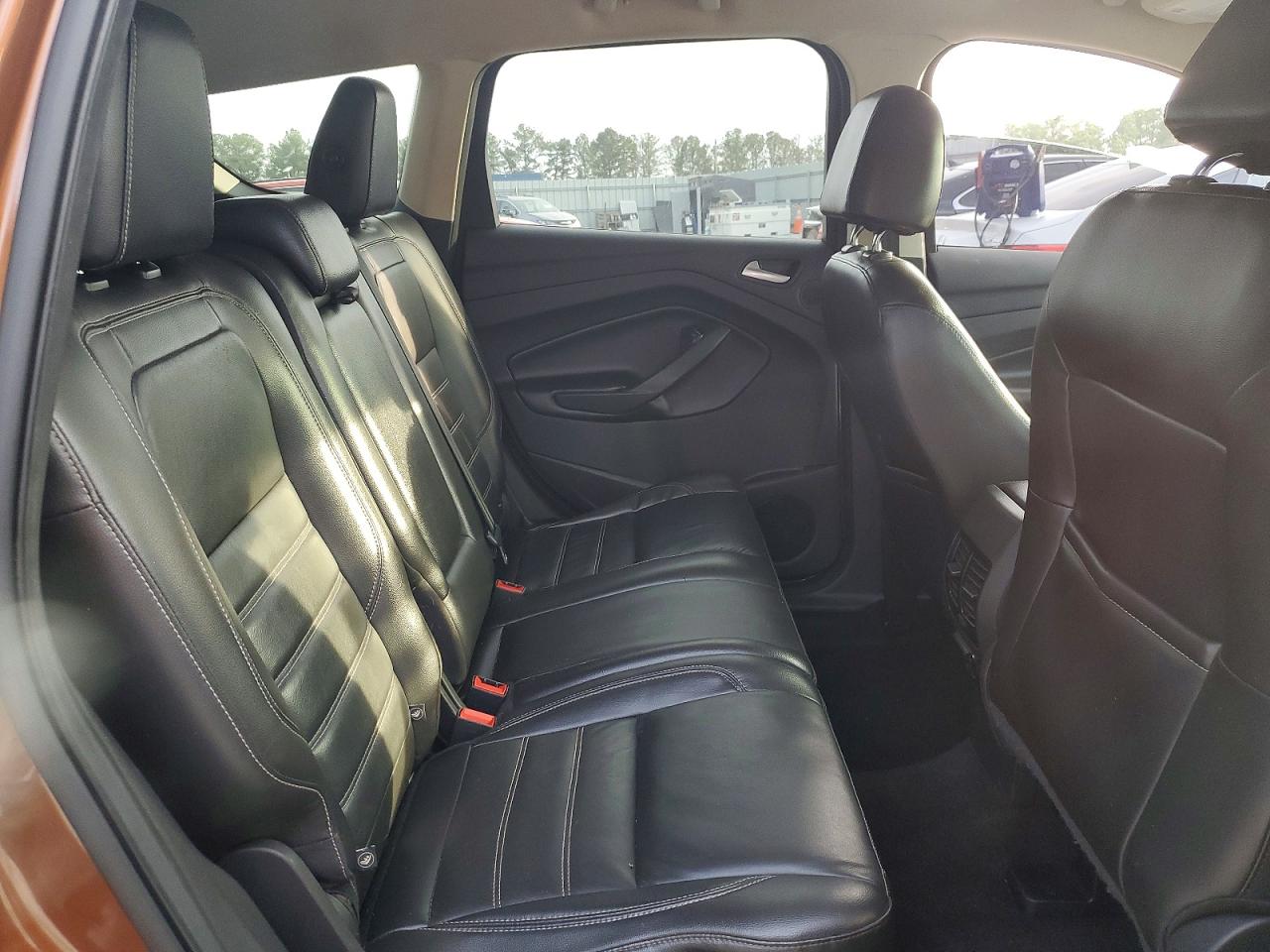 2017 FORD ESCAPE TITANIUM photo 11