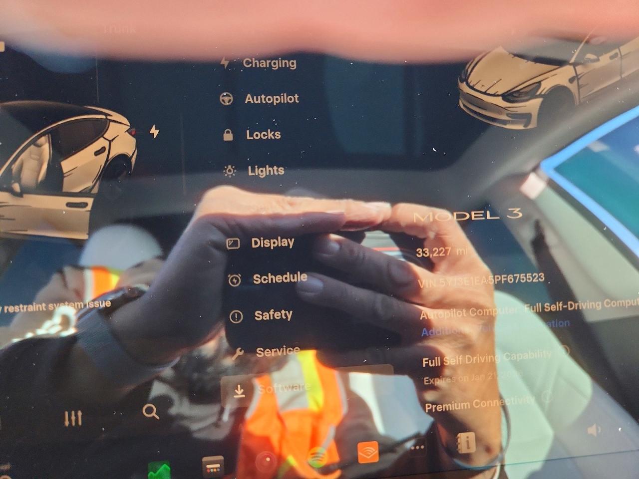 2023 TESLA MODEL 3 photo 9