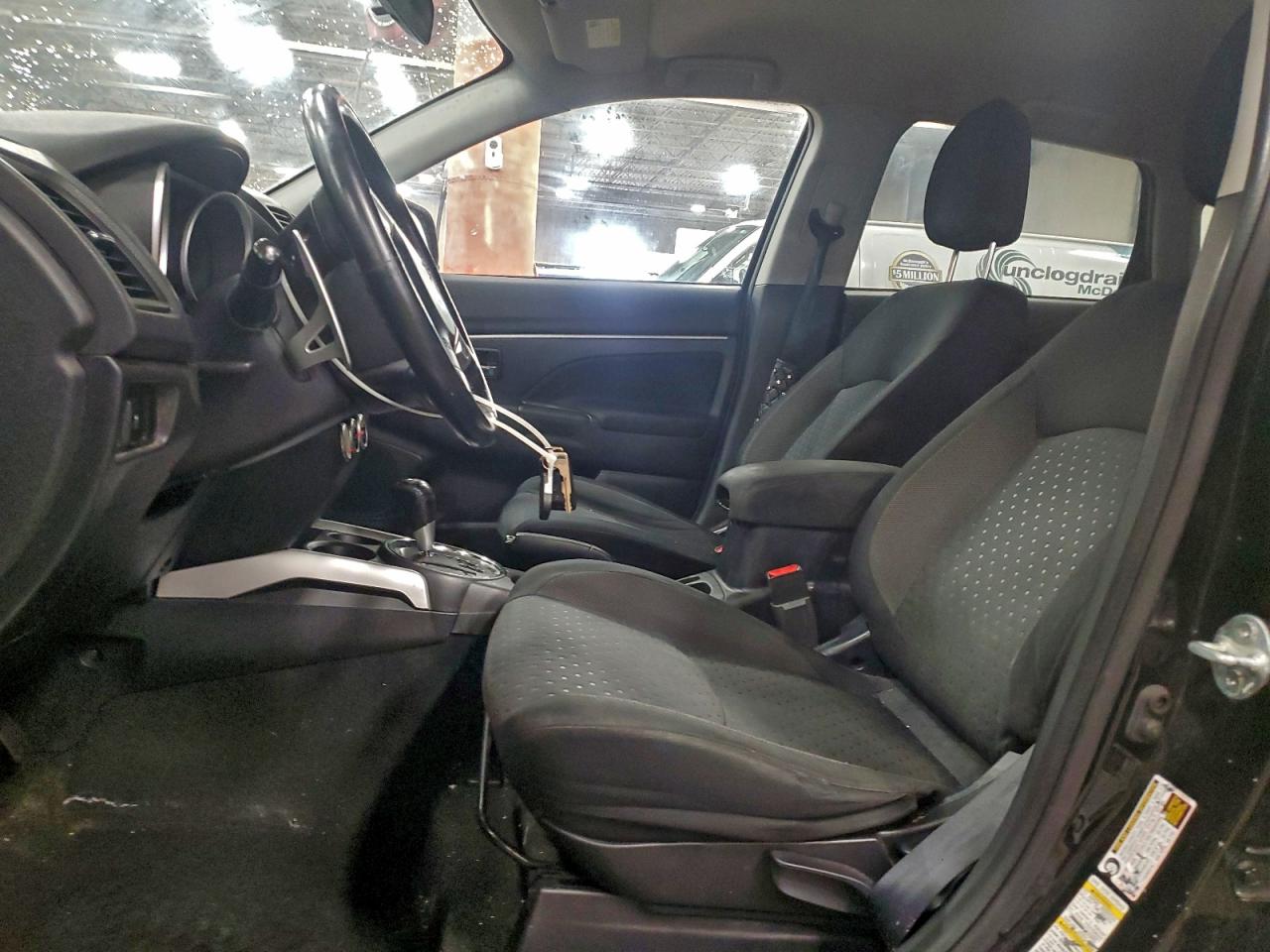 2011 MITSUBISHI OUTLANDER SPORT SE photo 7