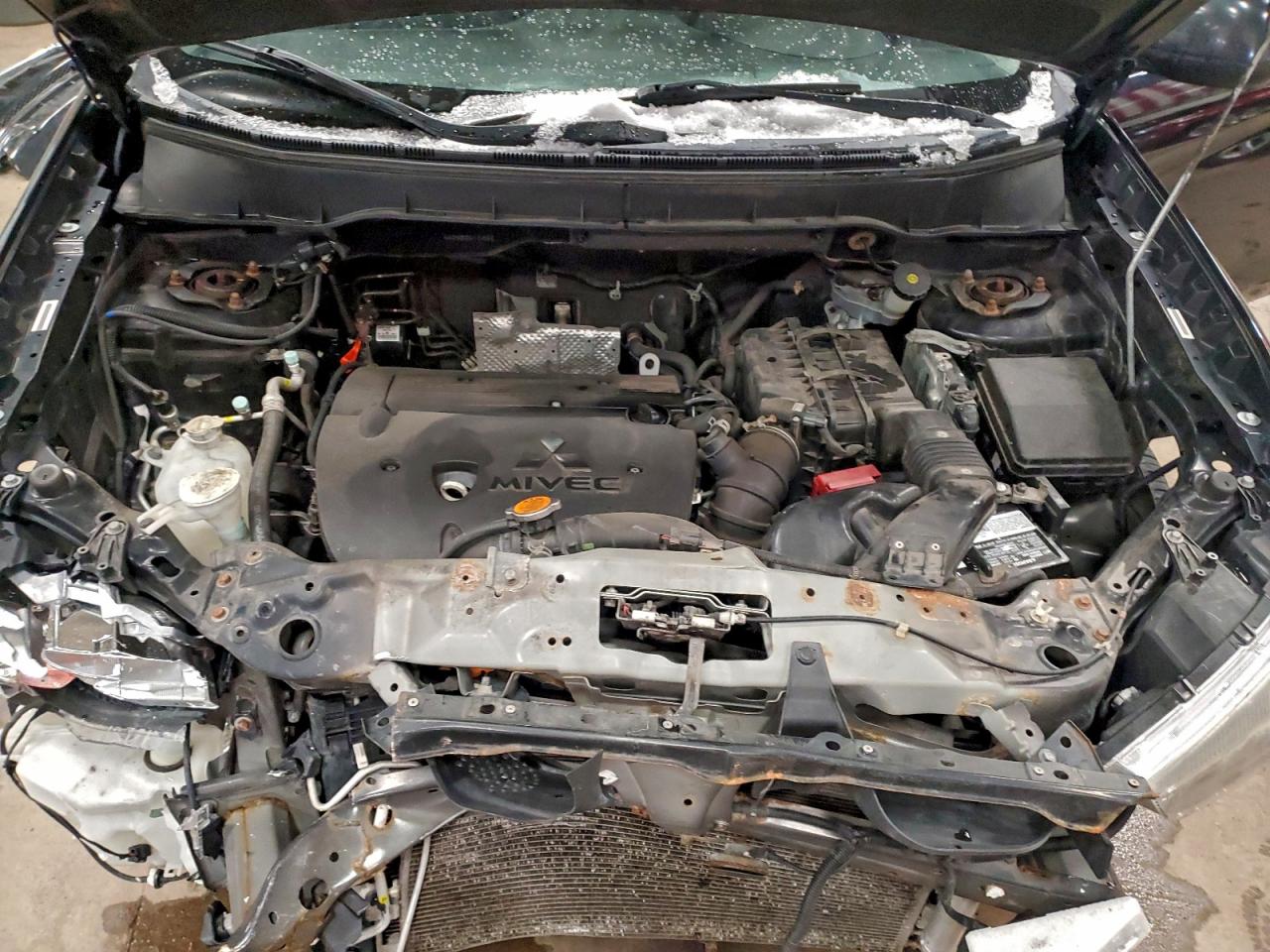 2011 MITSUBISHI OUTLANDER SPORT SE photo 12