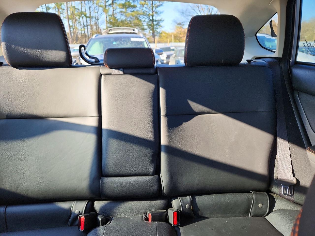 2017 SUBARU CROSSTREK LIMITED photo 10
