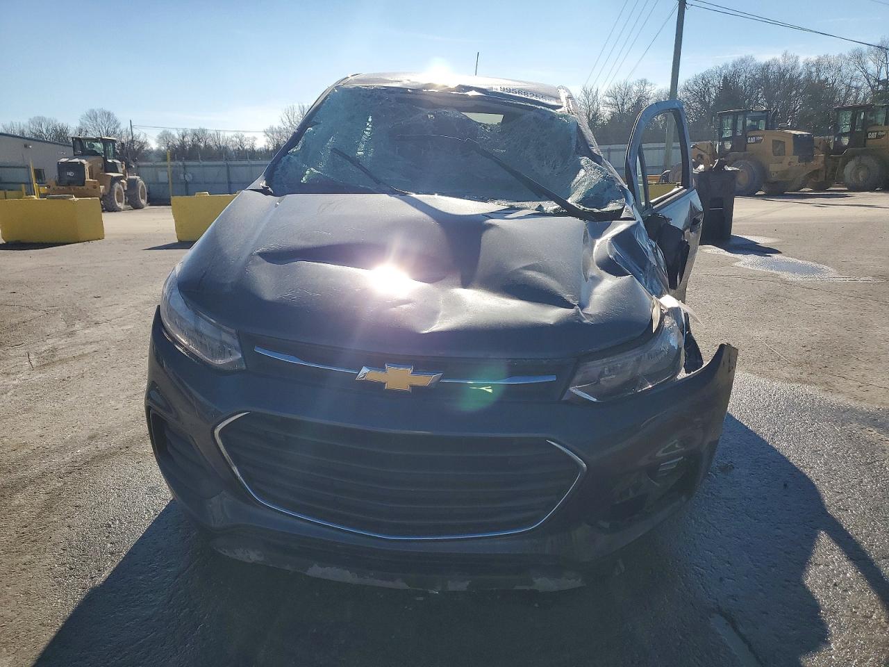 2019 CHEVROLET TRAX LS photo 5