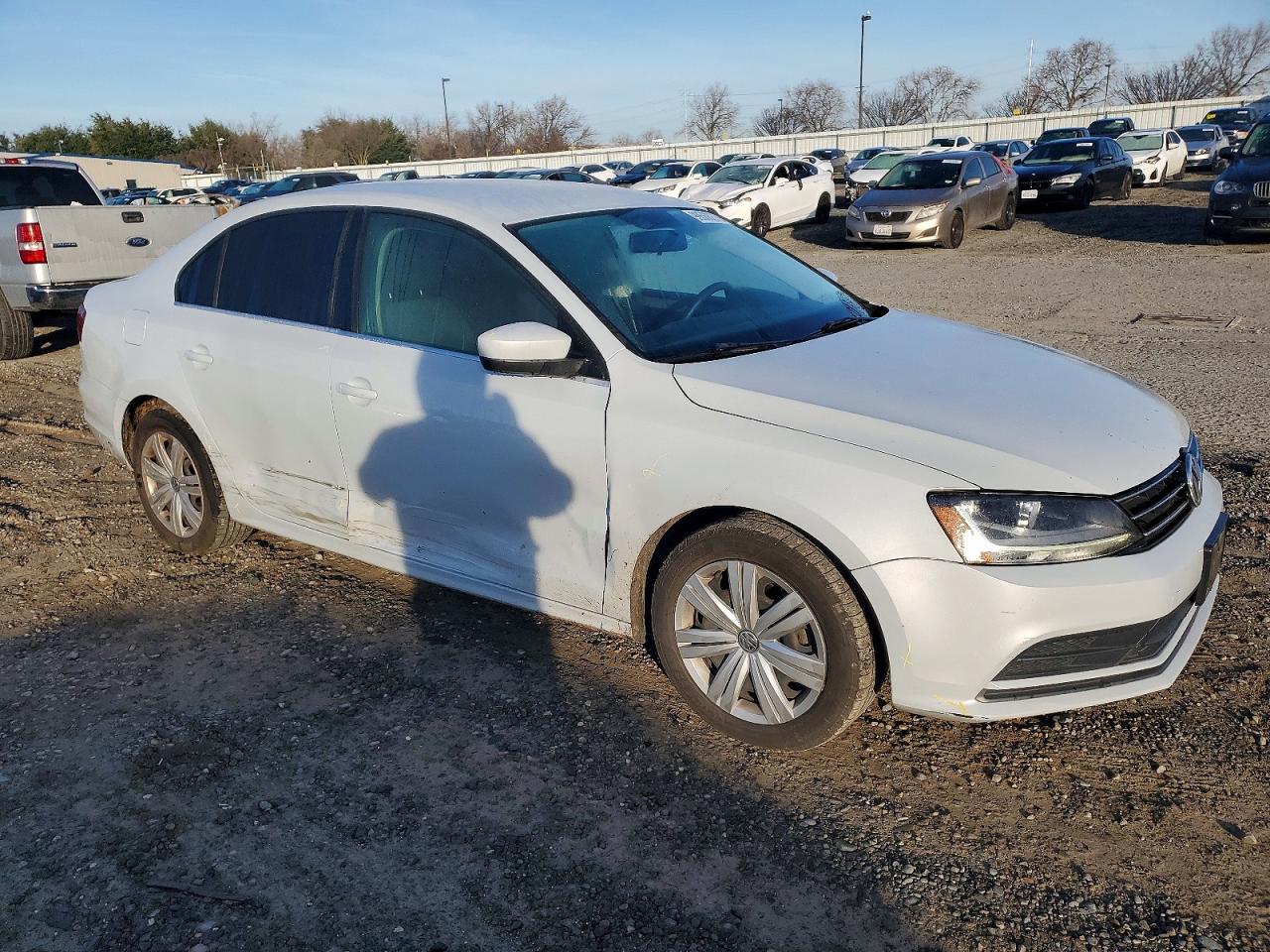 2017 VOLKSWAGEN JETTA S photo 4