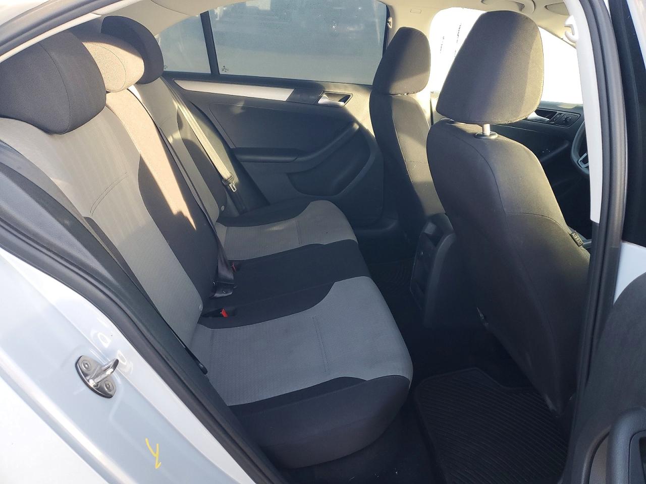 2017 VOLKSWAGEN JETTA S photo 10