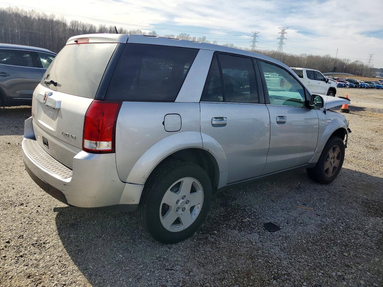 2006 SATURN VUE photo 3