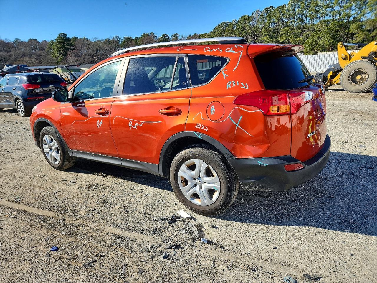 2015 TOYOTA RAV4 LE photo 2
