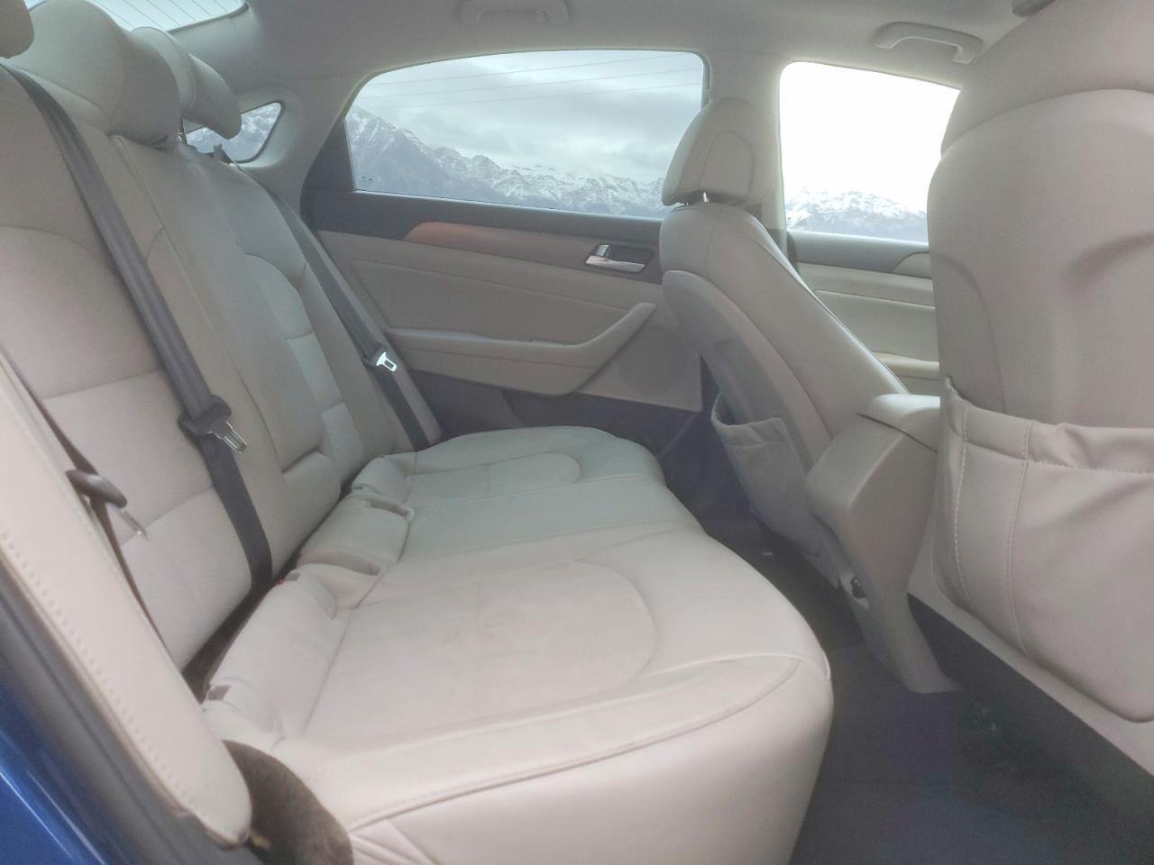 2017 HYUNDAI SONATA SPORT photo 10