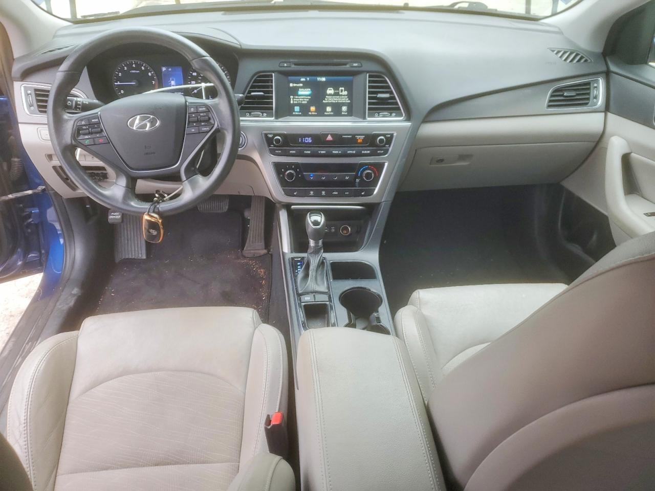 2017 HYUNDAI SONATA SPORT photo 8