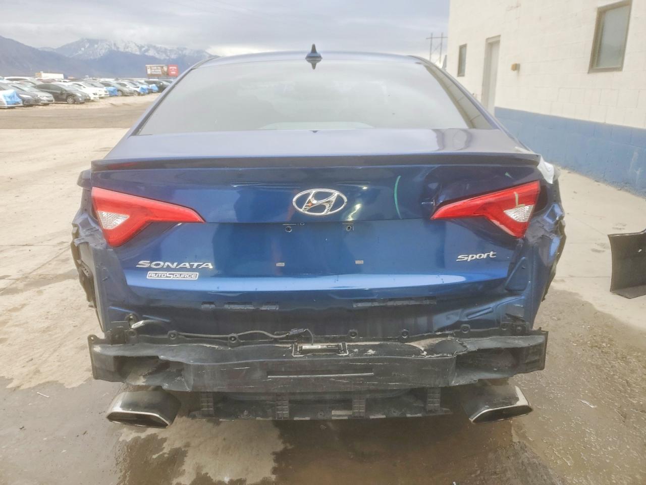 2017 HYUNDAI SONATA SPORT photo 6