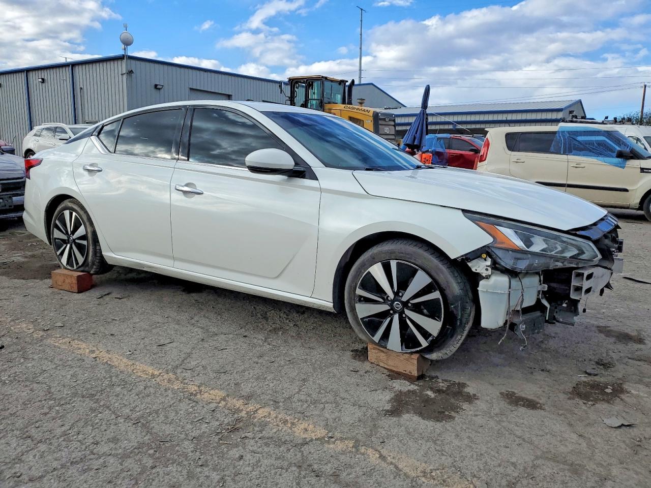 2019 NISSAN ALTIMA SV photo 4